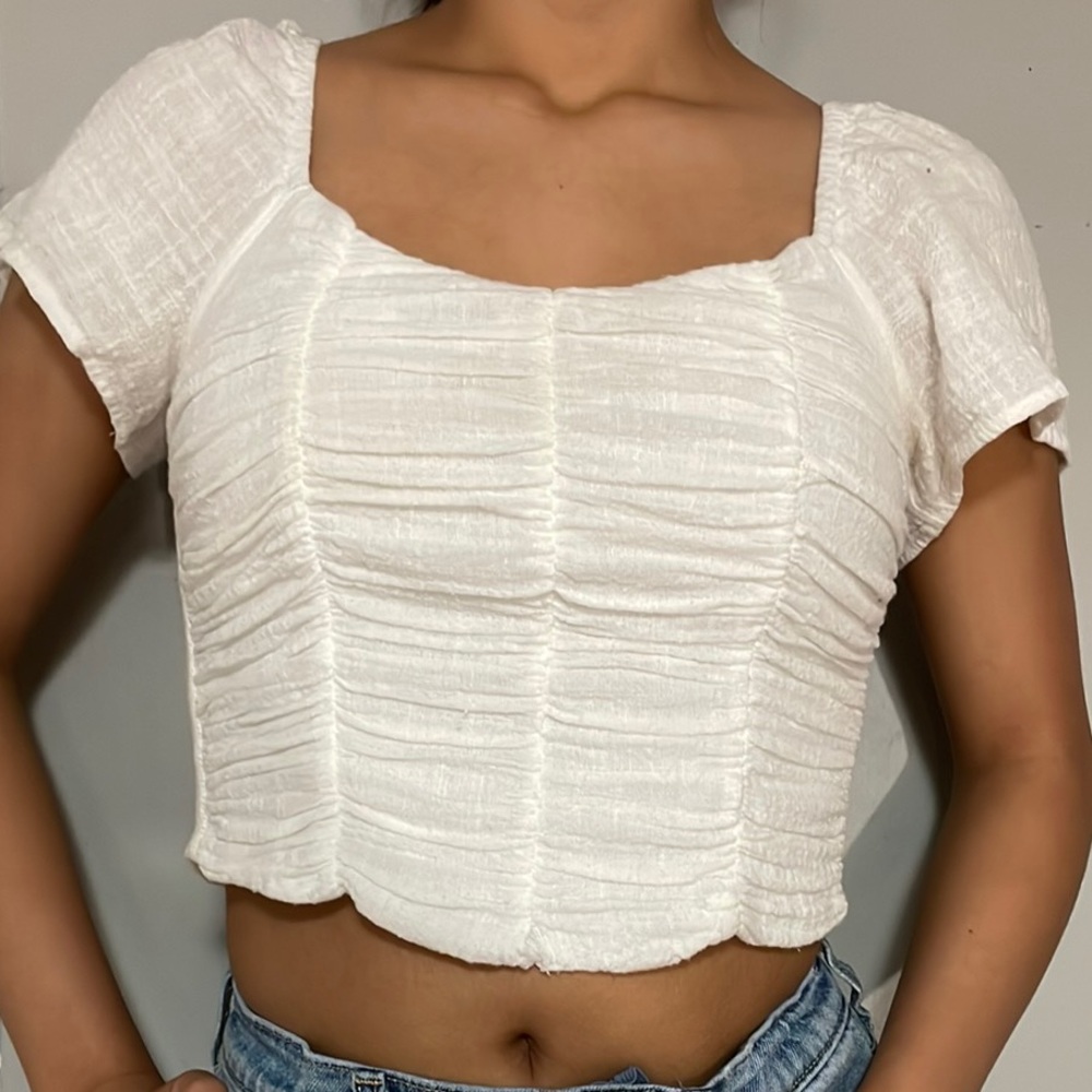 Elegant White Ruched Top